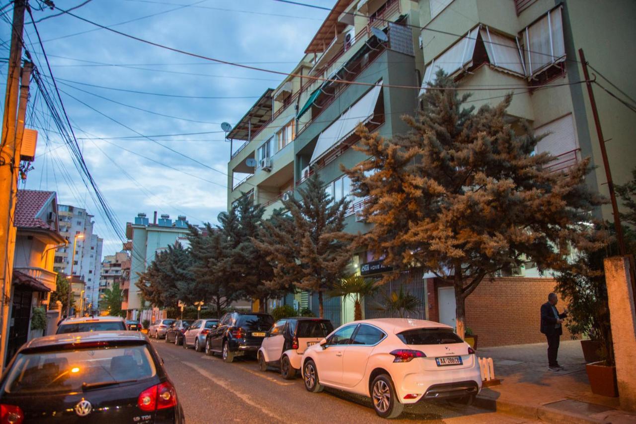 Hotel Nuestra Casa Tirana Zewnętrze zdjęcie