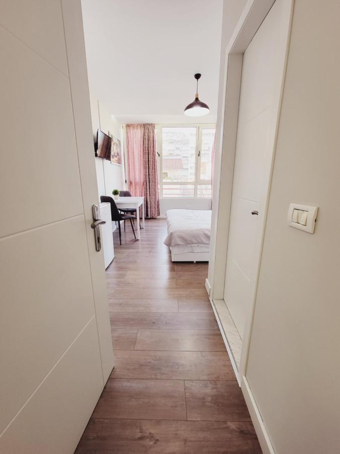 Hotel Nuestra Casa Tirana Zewnętrze zdjęcie