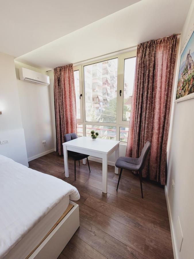 Hotel Nuestra Casa Tirana Zewnętrze zdjęcie